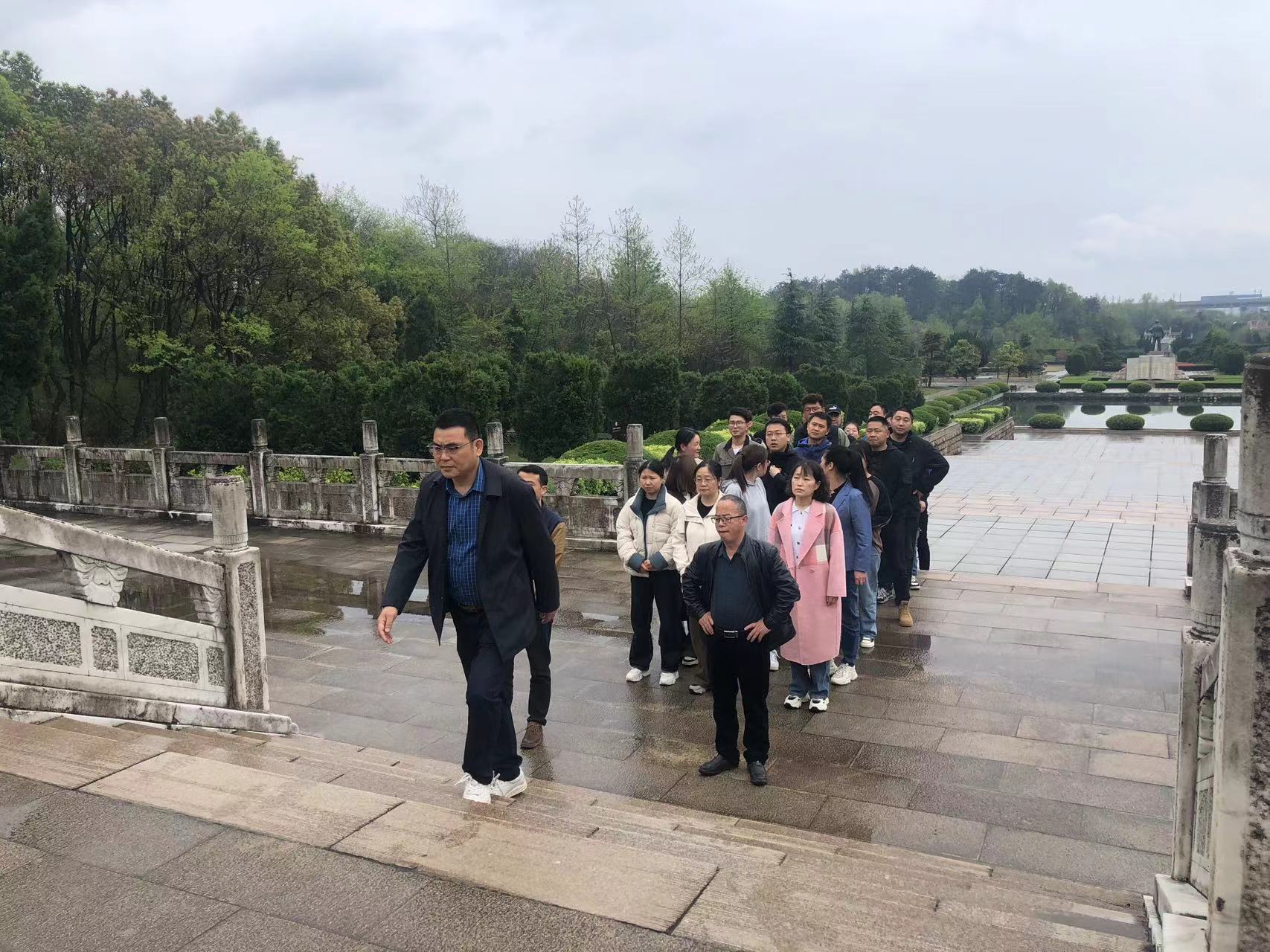 緬懷革命先輩、賡續(xù)紅色血脈——遠通檢測赴獨秀園追尋紅色記憶